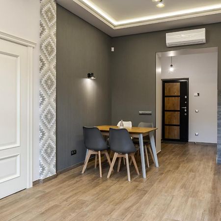 Inshiapartments On Kovzhuna Str Lviv Eksteriør billede
