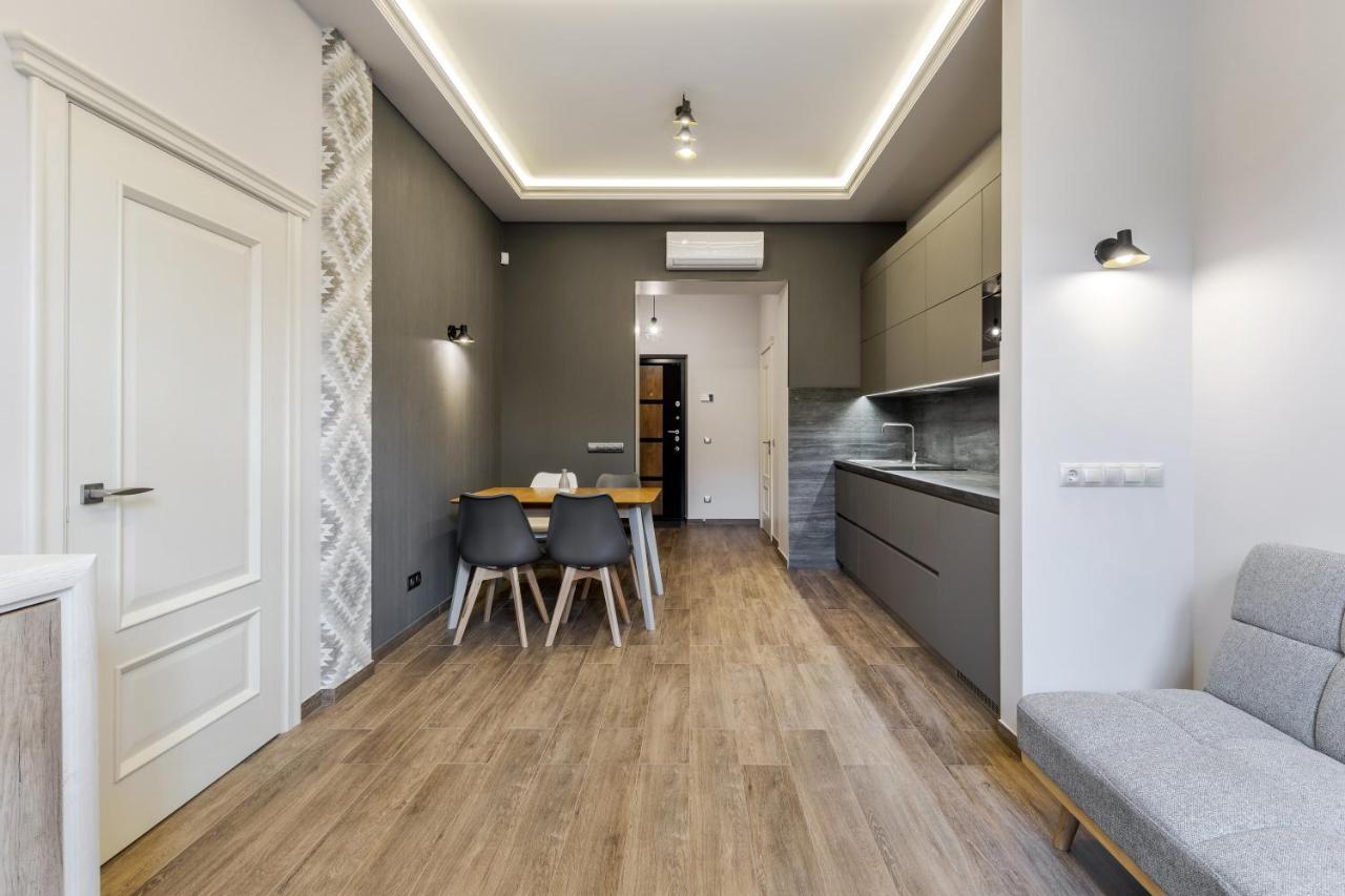 Inshiapartments On Kovzhuna Str Lviv Eksteriør billede